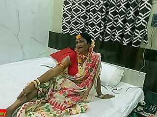 Desi bhabhi sliding all over bed alongside model!